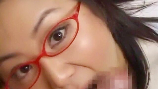 Japanese Beauty Stuns With Her Sultry Sex Appeal and Hotness