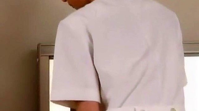 Mesmerizing MILF Moe Kimijima Gives Surreal Street Blowjob & Squirt