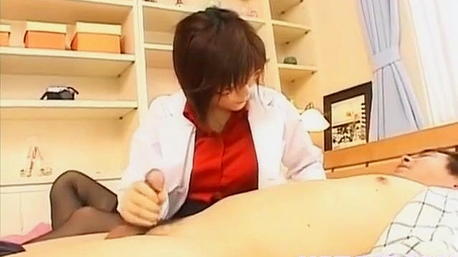 Kasumi Uehara Thrills as Kinky Doc with Hard Cock Strokes