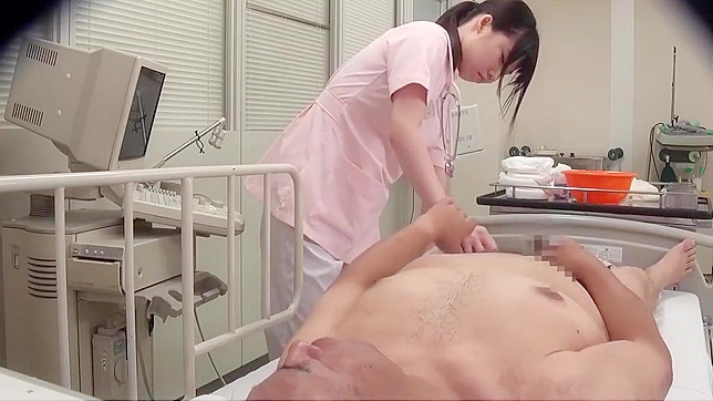 Seductive Japanese Nurse Gives Special Blowjob Treatment