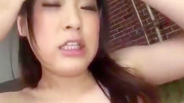 Seductive Asian Temptress Delivers Unforgettable Oral Pleasure