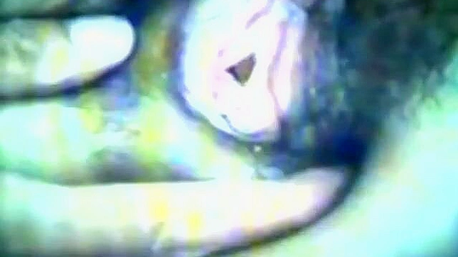 Taiwanese JAV Nurse Shows Off Her Curvy Body in Sultry Selfie Clip
