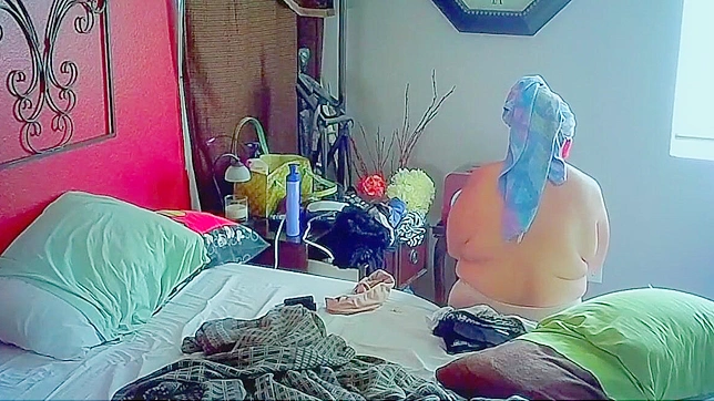 Seductive JAV Star Dons Sultry Nurse Uniform For Steamy Temptation