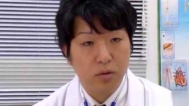 Sexy Asian Nurse Maki Hokujo Delivers Mind-blowing BJ