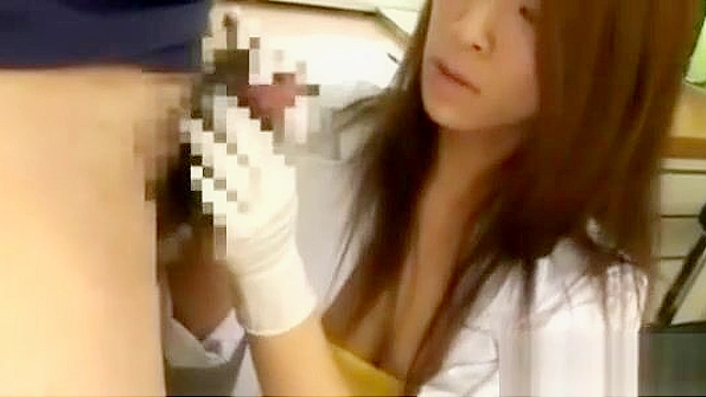 Sizzling JAV Goddess Delivers Explosive Blowjob Thrills!