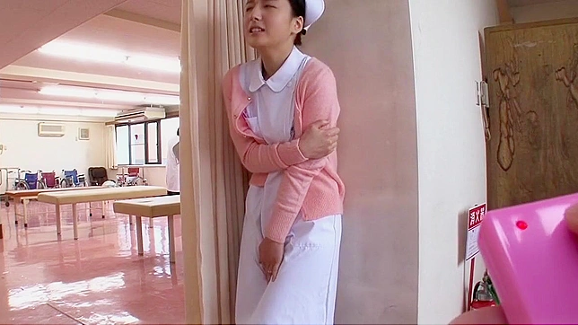 Japanese Slut in Public Fetish JAV Unleashes Her Wild Side