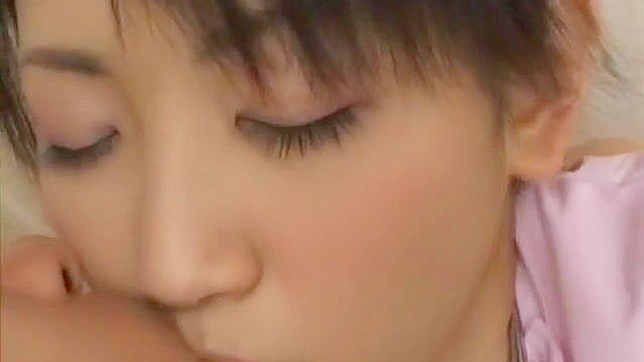 Emi Kitagawa Seduces With Sultry Fingering & Blowjob Magic