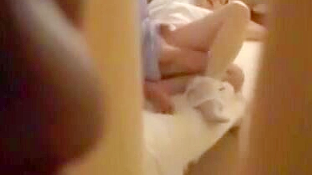 JAV Siren Showdown - Riri & Friends Get Steamy Together