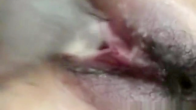 Hitomi Ikeno's Japanese Nurse Reveals Hot Body Secrets