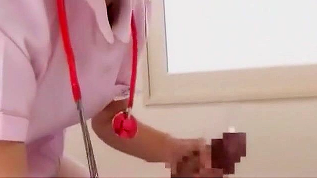 Seductive Japanese Beauty Takes Control in Heated Cuckold Scene