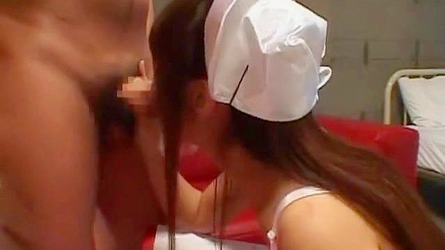 Chiharu Maeda's Sultry Seduction & Passionate Blowjob Delight