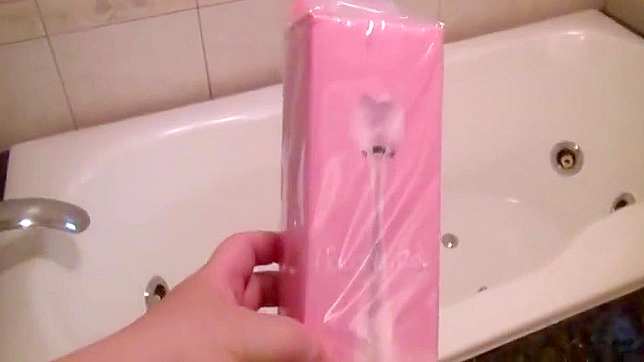 Seductive JAV Star Lures You In With Her Irresistible Charm