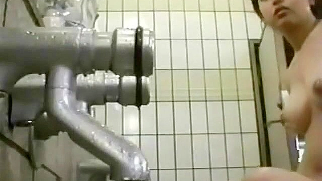 JAV Princess Entices You With Her Sultry Outdoor Bathtub Seduction