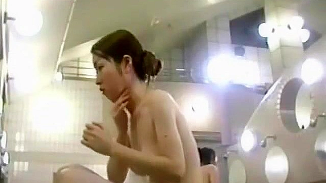 JAV Princess Entices You With Her Sultry Outdoor Bathtub Seduction