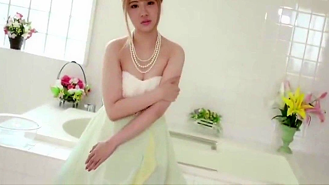 Sakamoto Hikari Spoils You in 'The Luxe Spa Girl 18+ Fantasy'