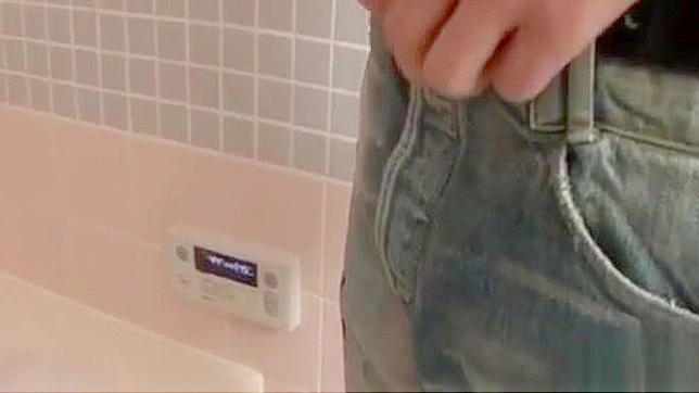 Akina Hara's Mesmerizing Blowjob Skills Will Leave You Craved