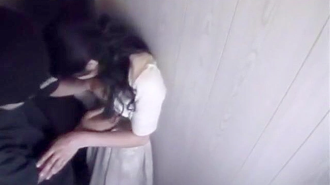 Sultry JAV Star Tempts You With Bath Time Sex Appeal Showdown