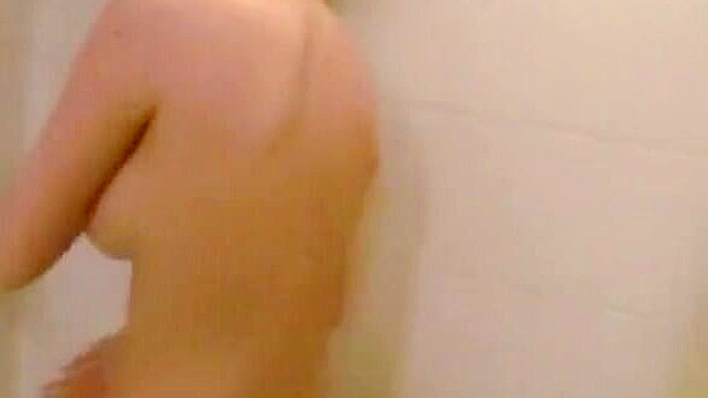 Luscious Rio Hamasaki Showers Off Her Cum-Spattered Body