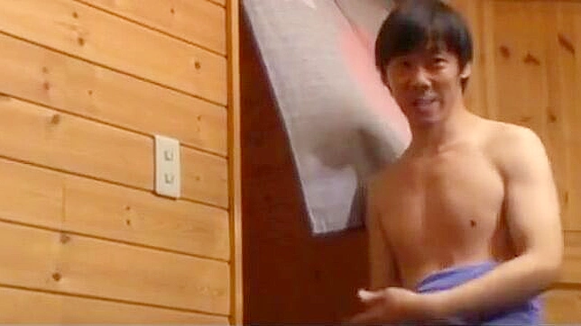 Sultry Yui Tanaka Shows Off Her Magical Hand Job Skills Live On Cam