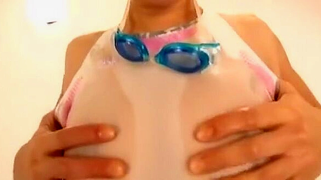 Yuzu Ogura's Sensual Self-Pleasure Show Stuns Viewers