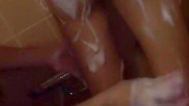 Yuuna Takizawa's Seductive Shower Show for Tiny 18+ Tit Admirers