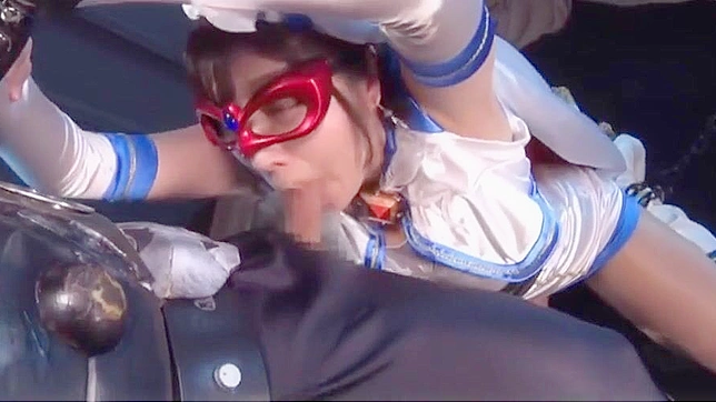 Seductive Japanese Idol Gives Epic Blowjob & Sexy Ride
