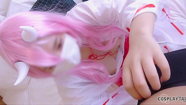 Watch 18-Year-Old JAV Idol Pleasure Herself Close-Up