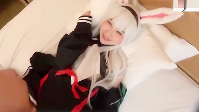 Seductive JAV MILF Reveals Her Irresistible Curves and Temptation