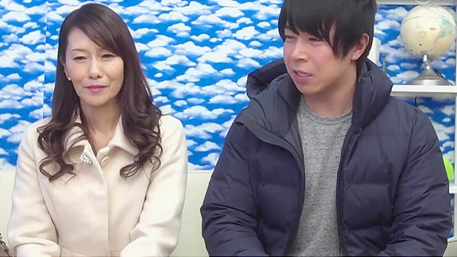 Reiko Maki's Seductive MILF Performance in Gemu no Chosen