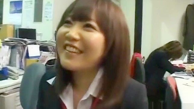 Seductive JAV Star Takes On Massive Bukkake Load Skillfully