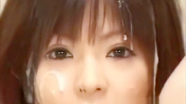 Seductive Japanese Newcomer Delivers Sensual JAV Fantasy