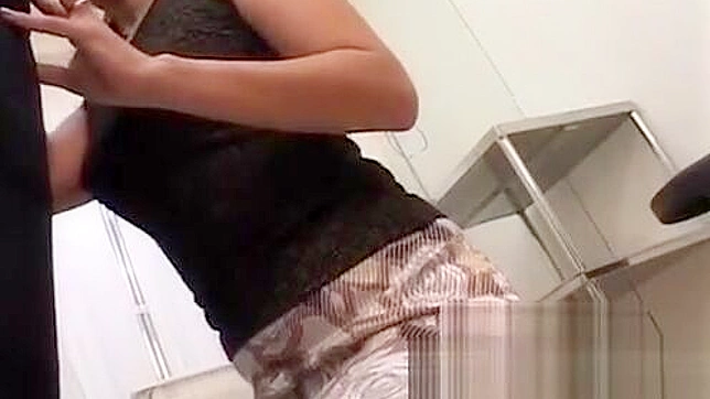 Jav Bukkage Action - Hot Japanese Beauty Gets Soaked & Served Raw