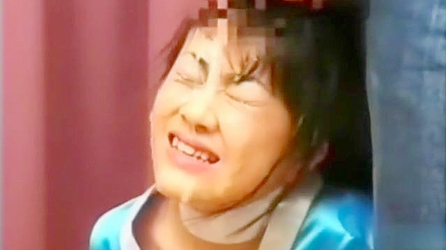 Enchanting JAV Star Seduces Men with Her Mesmerizing Bukkake Skills