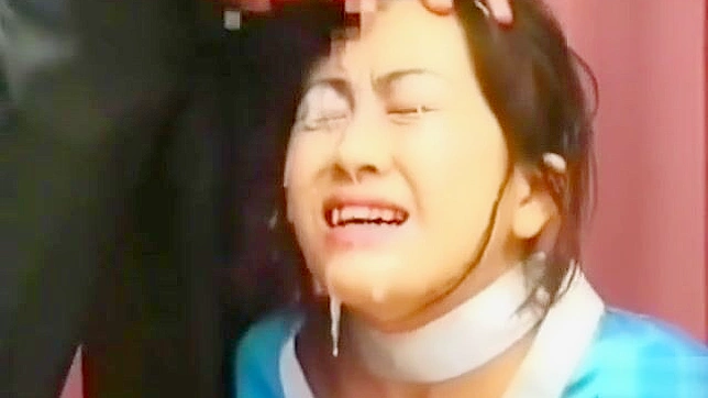 Enchanting JAV Star Seduces Men with Her Mesmerizing Bukkake Skills