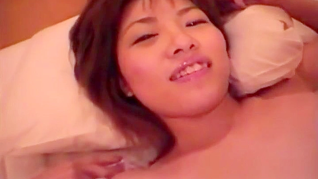 Hot Japanese Goddess Gives Epic Blowjob Before Rough Ride