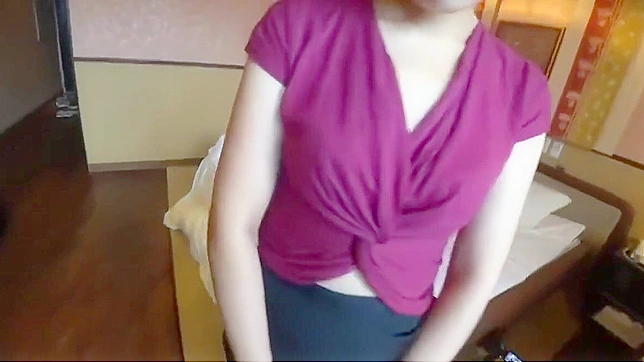 Exquisite Japanese Babe Delivers Epic Head Before Sex Showdown