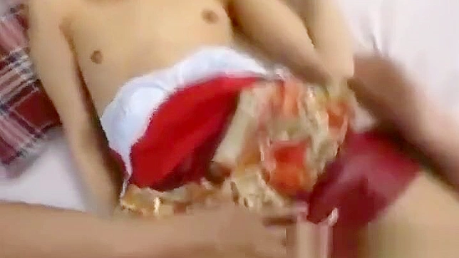 Japanese Beauty Shows Her Tight Pussy in Hot Scene - Part 2