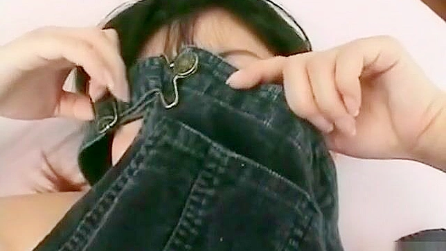 Luscious JAV Enchantress Seduces You With Irresistible Passion