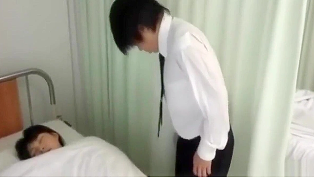 Luscious Japanese Temptress Takes Control for Steamy Sex Showdown