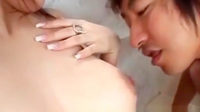 Exotic Japanese Mom Gives Jaw-Dropping Street Blowjob Thrills