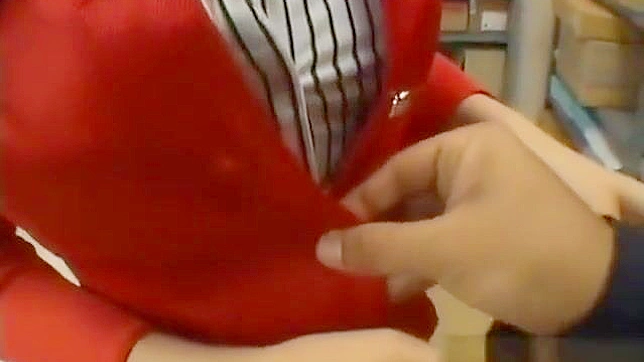 Japanese Women Take Turns Giving Bukkake Handjobs & Blow Jobs