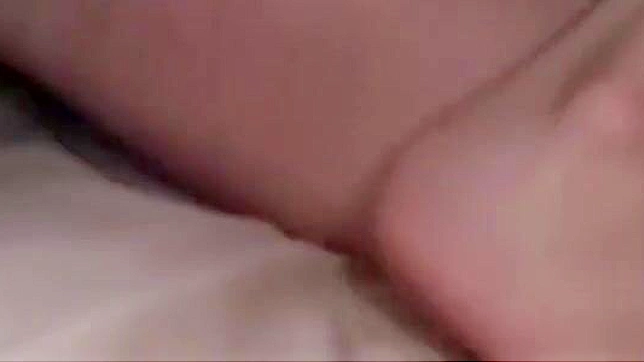 Seductive Milf Orgasms Amidst Steamy Bukkake Action Frenzy