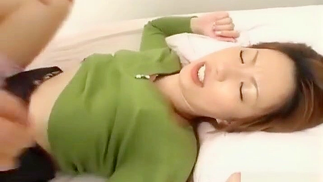 Seductive Jav Beauty Gets Covered In Semen During Hot Bukkake