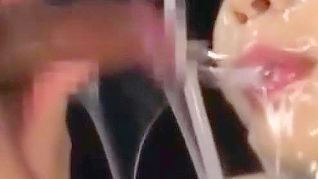 Seductive Japanese Babe Gives Epic Blowjob & Gets Drenched