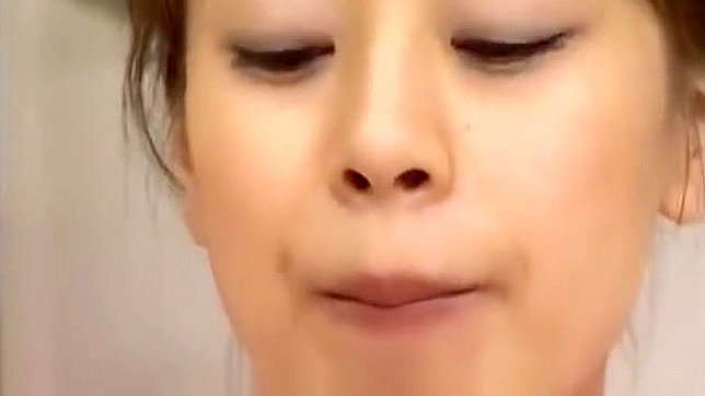 Seductive Japanese Babe Enjoys Hot Bukkake Action In Bed
