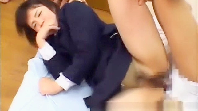 Hot Jav Teen Seduces And Gets Drenched In Cum During Group Orgy