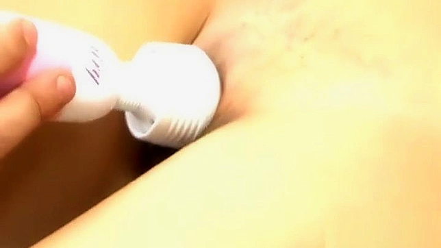 Jav Idol Yu Teasingly Tempts With Sultry Seduction Skills