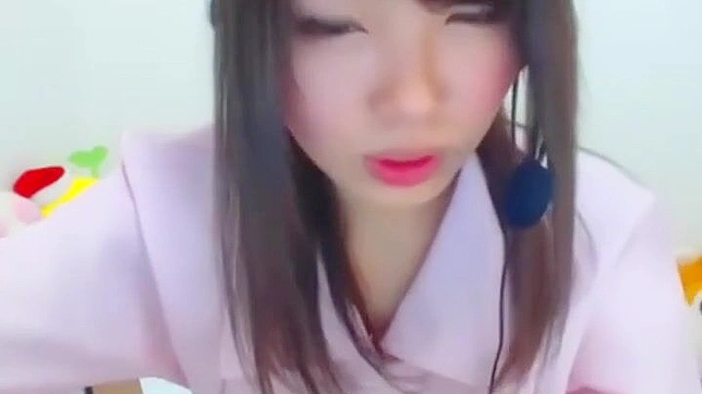 Seductive Japanese Beauty Tempts Him With Her Skills