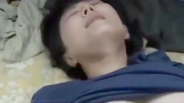 Seductive Jav Star Reveals Her Irresistible Body Onscreen