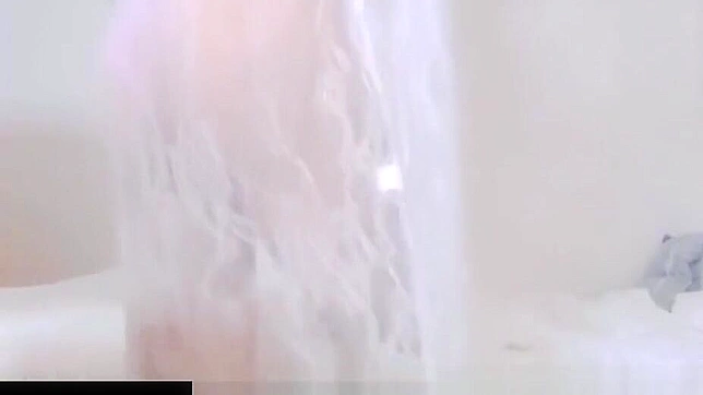 Seductive Japanese Beauty Teases Before Hot Blowjob Action
